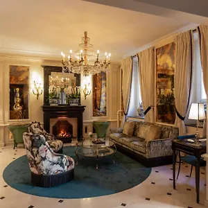West End 4*, Paris France